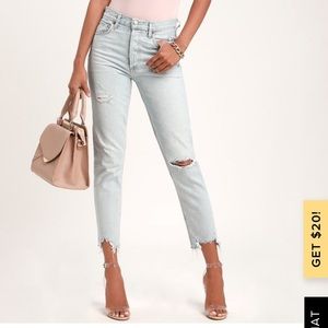 NWT - AGOLDE light blue classic raw hem jeans